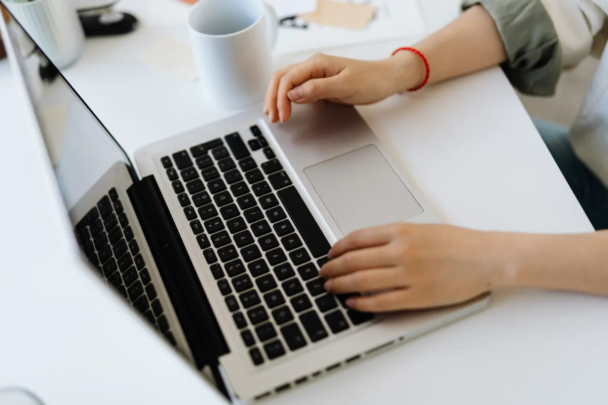 A cleaner browsing experience with an ad-blocking extension